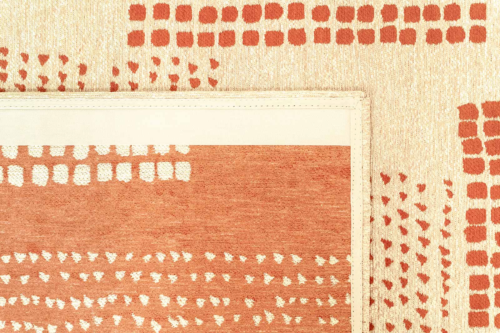 Louis De Poortere tapis Craft 2078 Zen Garden Grenadine back