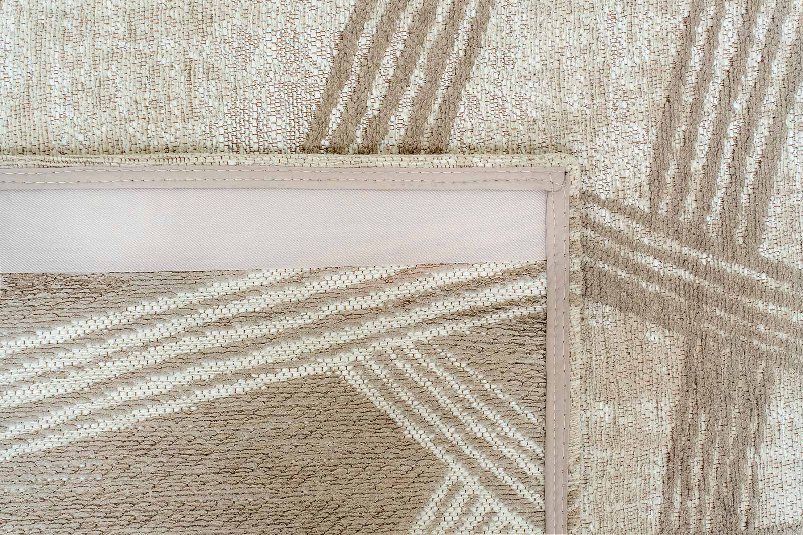 Louis De Poortere tapis Meditation 2068 Kanji Dune zoom back
