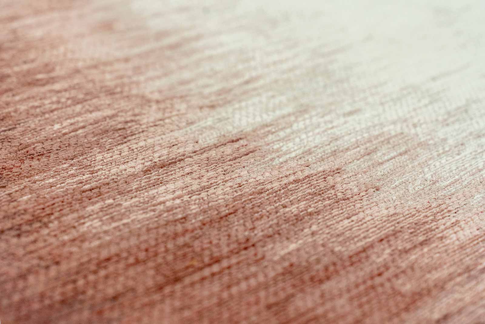 Louis De Poortere tapis Meditation 2072 Sendai Rosebud zoom 3